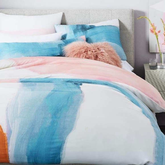 West Elm Other - WEST ELM TENCEL DUVET COVER-KING SIZE